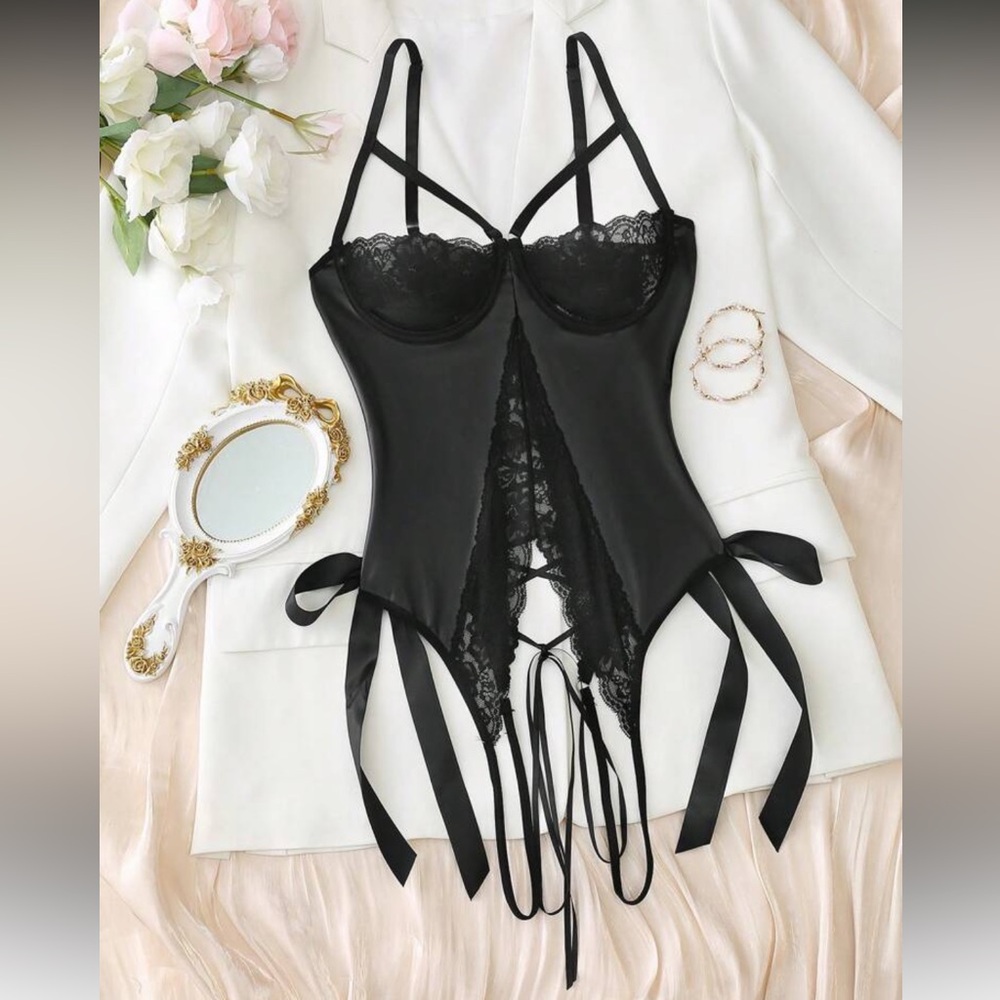 SHEIN Black Lace Lingerie Bodysuit